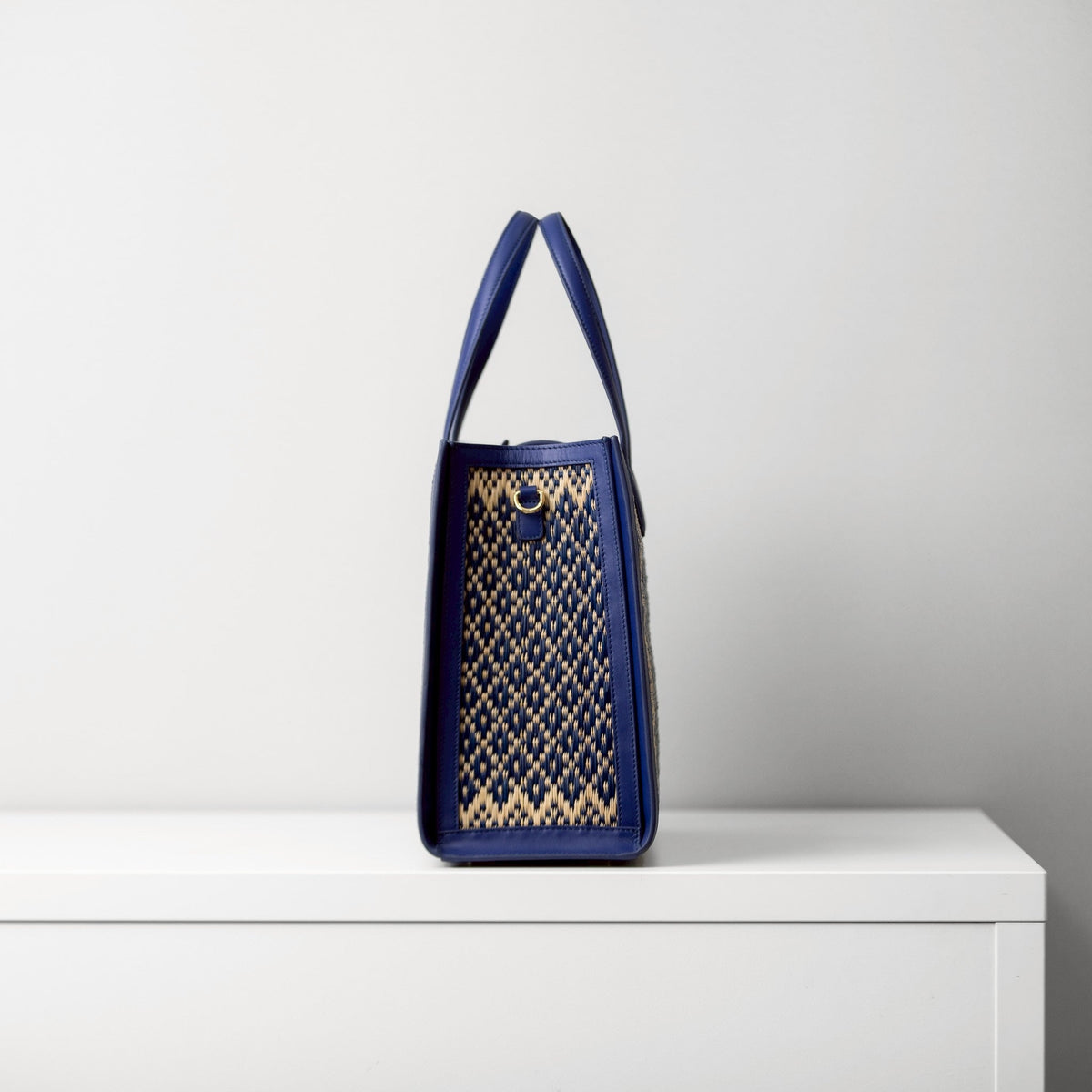 Medium Tote - MT01 - Chaksarn