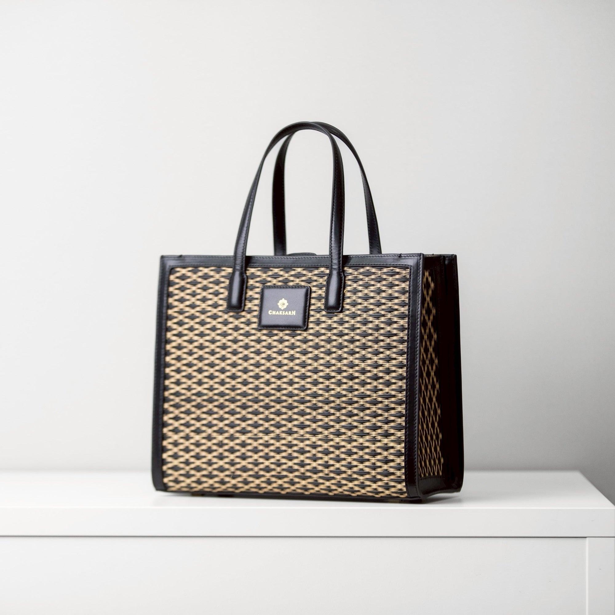 Medium Tote - MT10 - Chaksarn