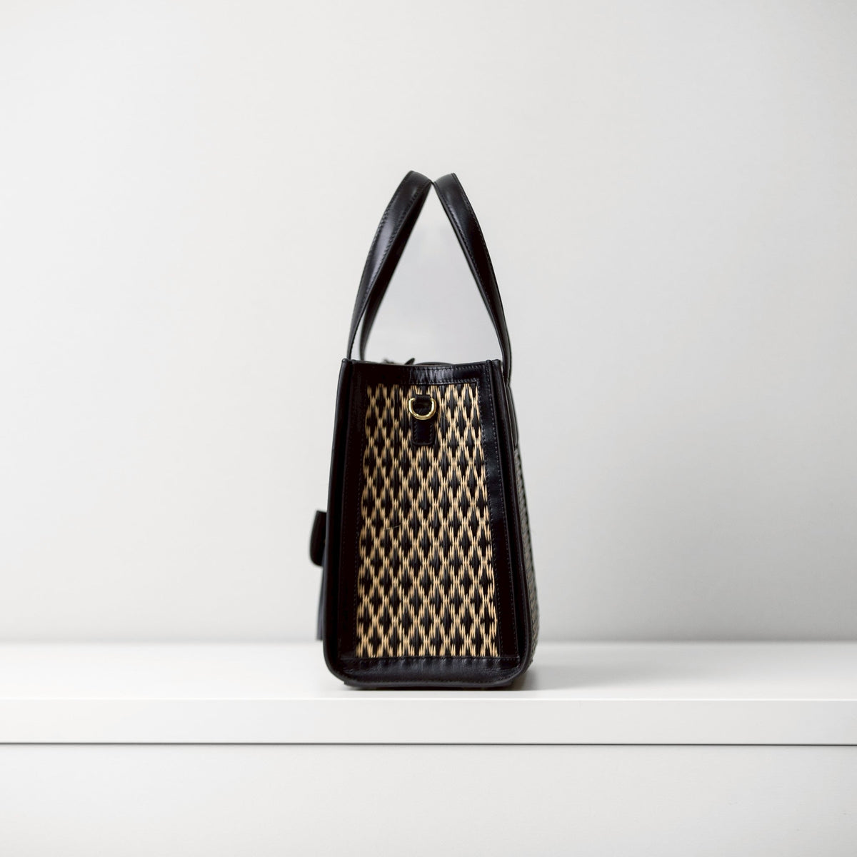 Small Tote - ST10 - Chaksarn